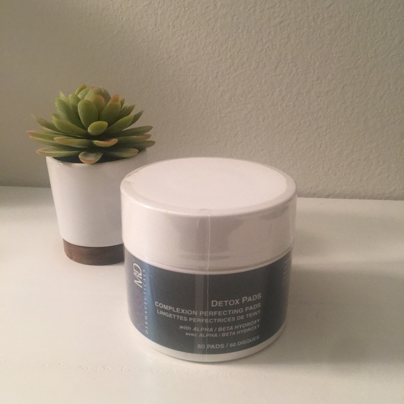 Nassif MD Other - Nassif MD Facial Detox Pads